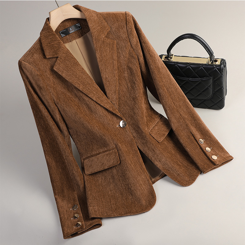 Women Formal Wear Blazers - سترة نسائية مخملية باللون الذهبي الأصفر