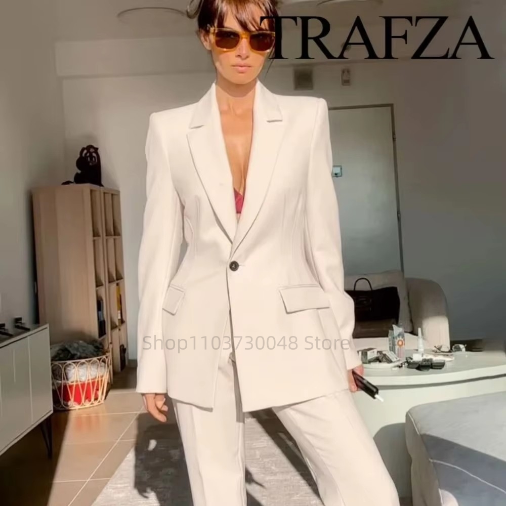 Women Formal Wear Blazers - بدلة رسمية أنيقة للسيدات في المكتب،