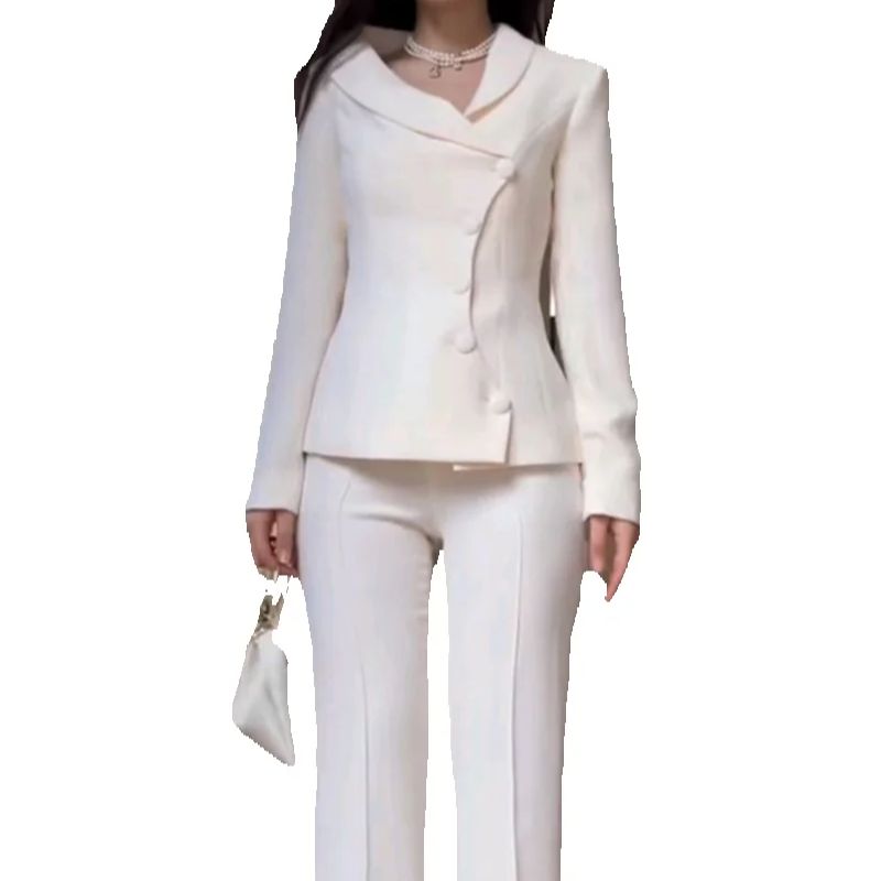 الأبيض النساء الدعاوى مجموعة 2 - مراجعة Women Formal Wear Blazer Set وسعره